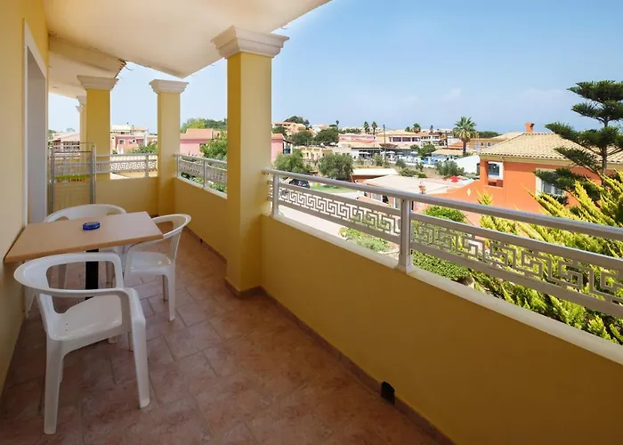 Luisa Hotel